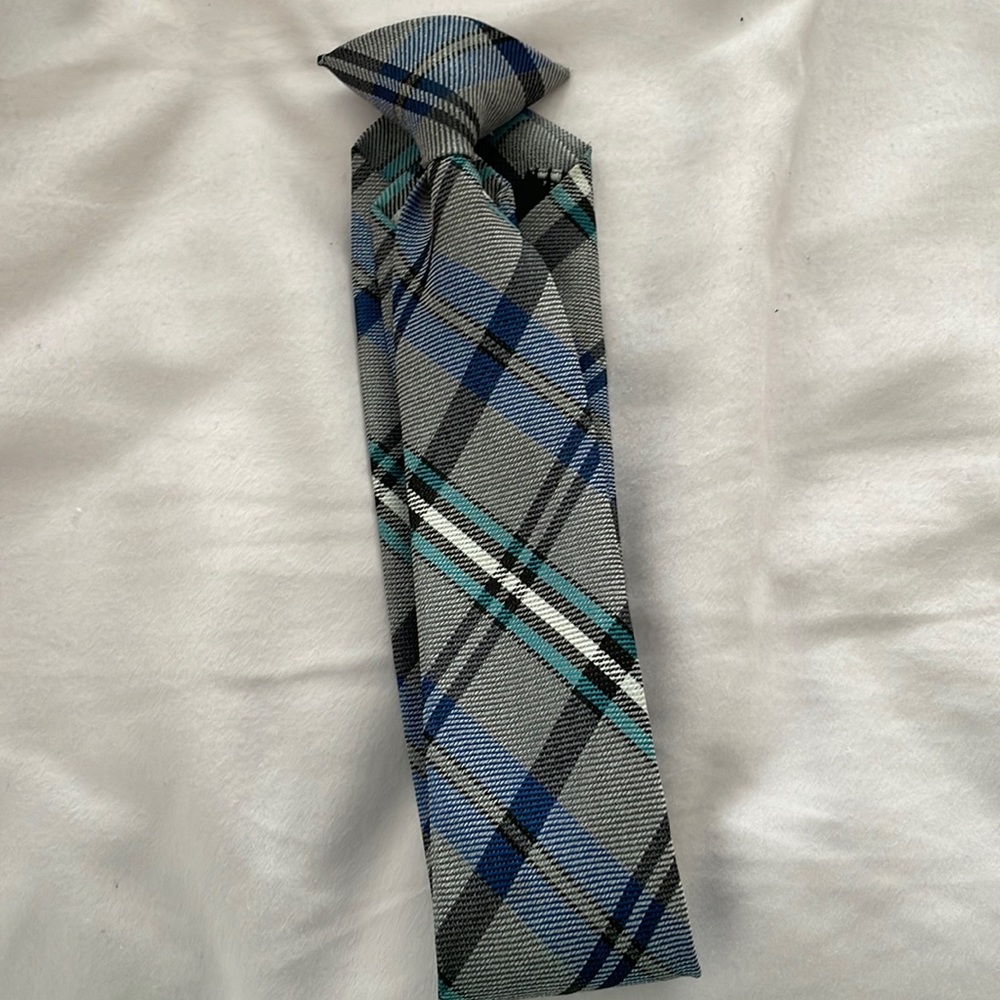 Boys clip neck tie, worn twice